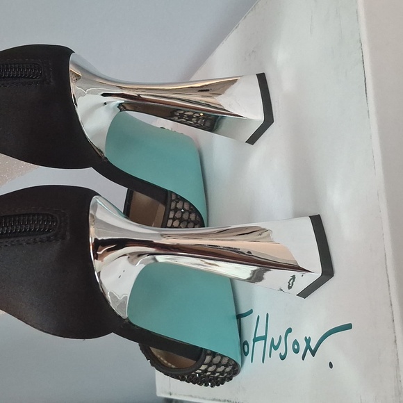 Betsy Johnson Mesh Beaded 'SB-JAD' heels NEW w Box - Picture 4 of 6